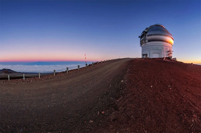 Kính viễn vọng Gemini North tại Đài thiên văn Gemini ở Hawaii đã ngừng hoạt động sau khi một “sự cố mạng” được báo cáo - (Ảnh: NOIRLAB)